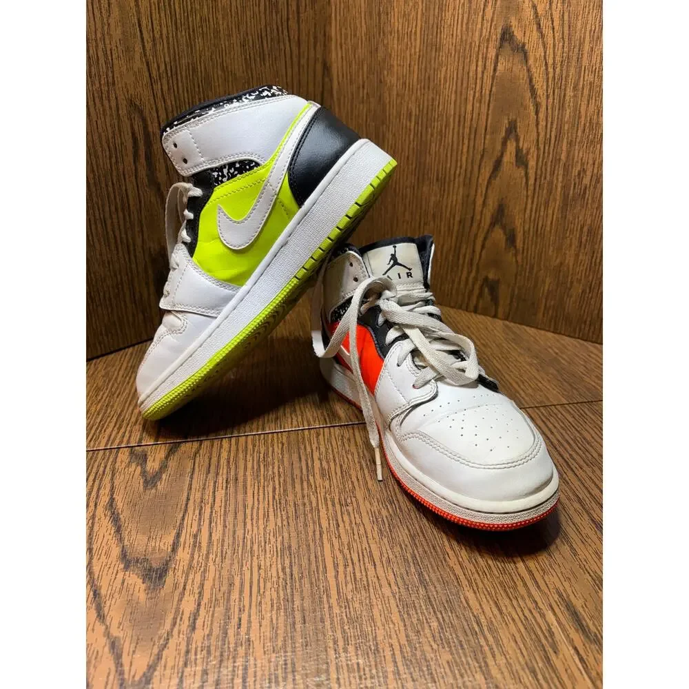 Nike Air Jordan 1 Mid GS Composition Notebook Volt and Orange Size 5Y - Picture 14 of 16